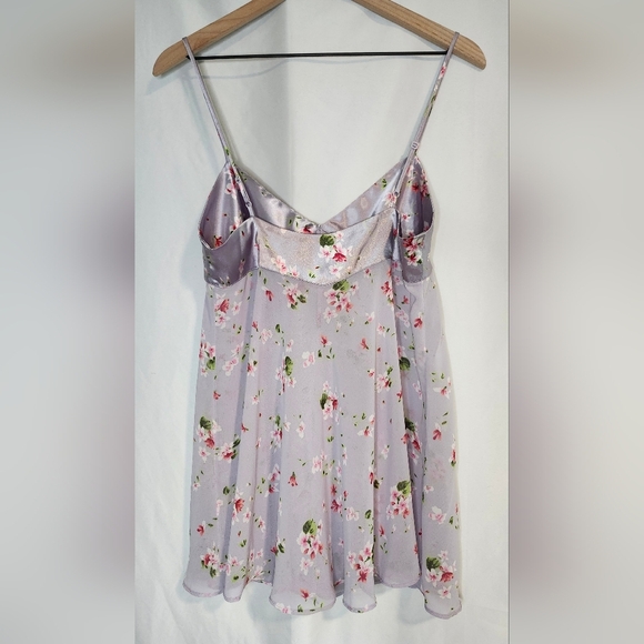 Victoria's Secret Womens Camisole Size M Purple Floral Satin Sheer Coquette - Picture 6 of 6